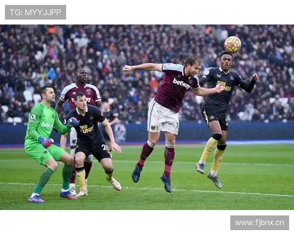 水晶宫新赛季进攻火力全开，表现稳健值得关注