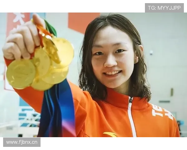 李冰洁训练完吃顿饭花得比我一个月工资还狠