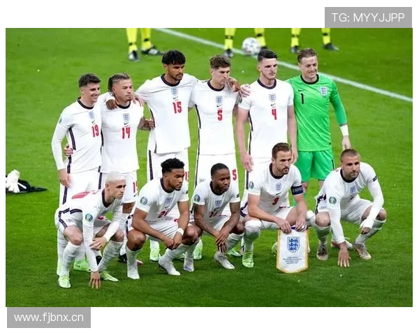 英格兰队2026世界杯阵容预测：凯恩领衔三狮军团能否突破四强魔咒